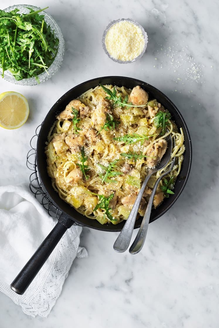 Linguine kanan, fenkolin, sitruunan ja parmesaanin kanssa
