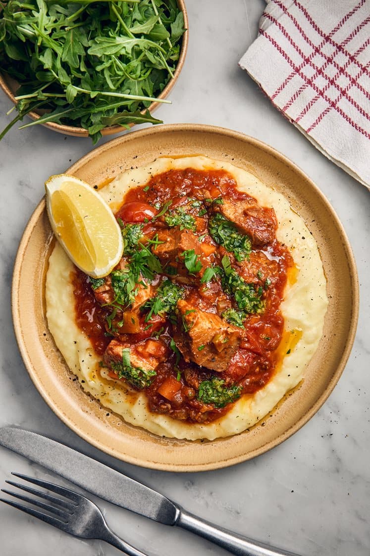 Pulled pork -osso buco perunapyreen ja gremolatan kanssa